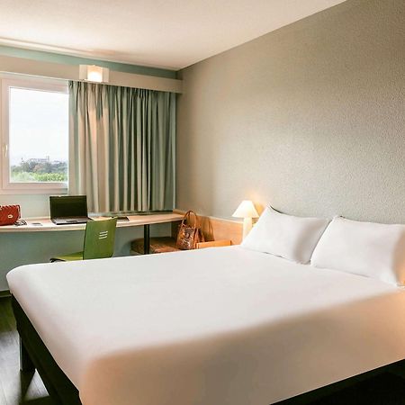 Ibis Auch Hotel Eksteriør billede