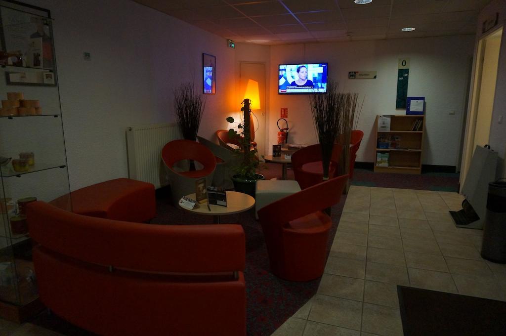 Ibis Auch Hotel Eksteriør billede